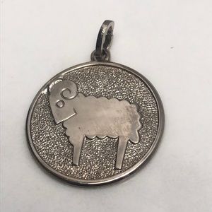 Aries sterling silver vintage pendant charm‎